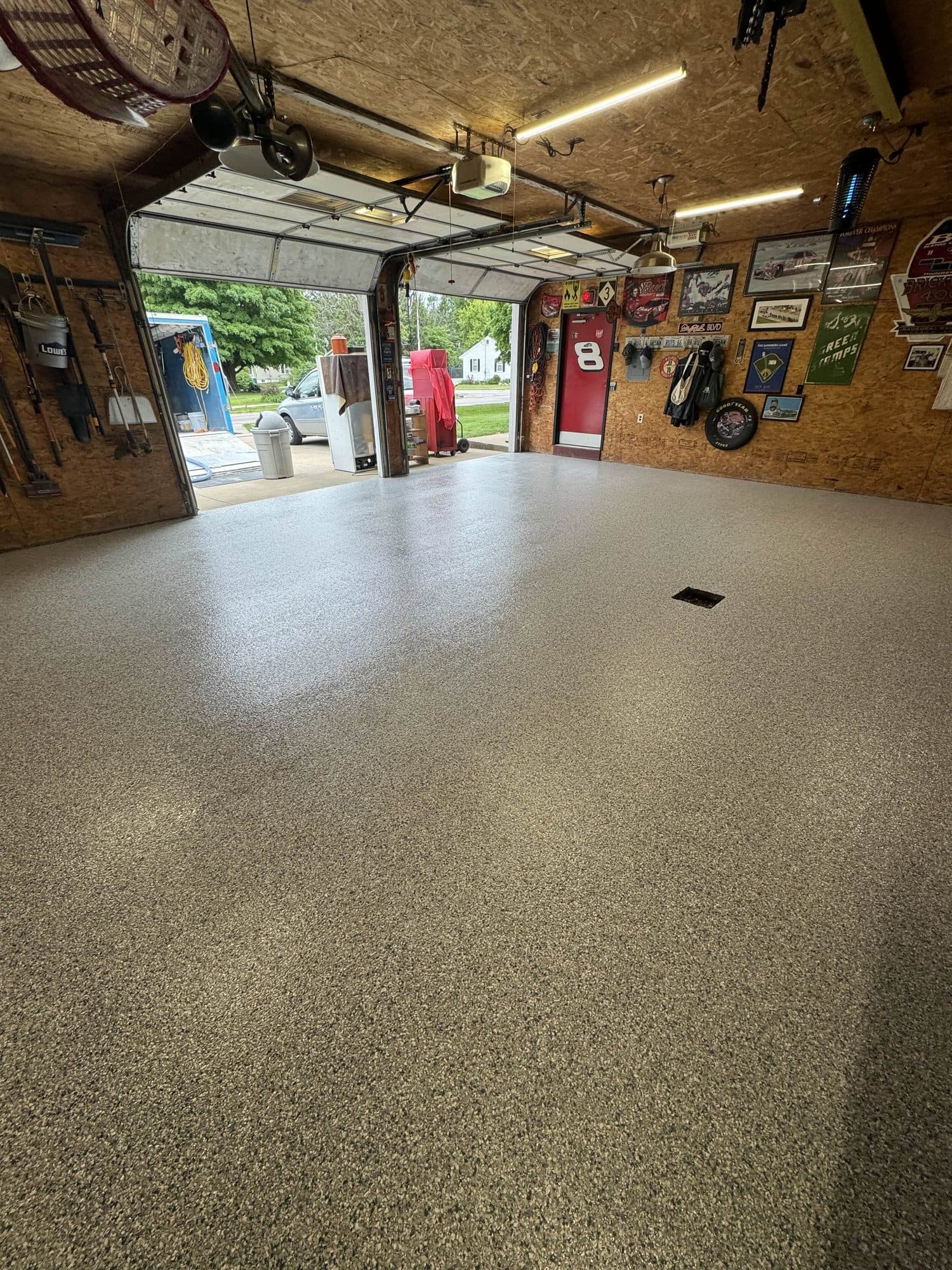 Barbara's Tidal Wave Garage Floor Coating in Hudson, IL